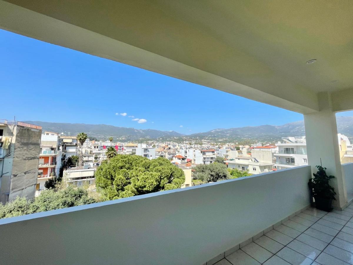 Kapa Central Apartment Kalamáta Eksteriør bilde